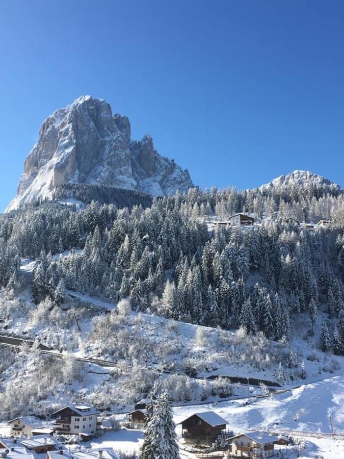Apartments Mezdi Santa Cristina Val Gardena Exteriör bild